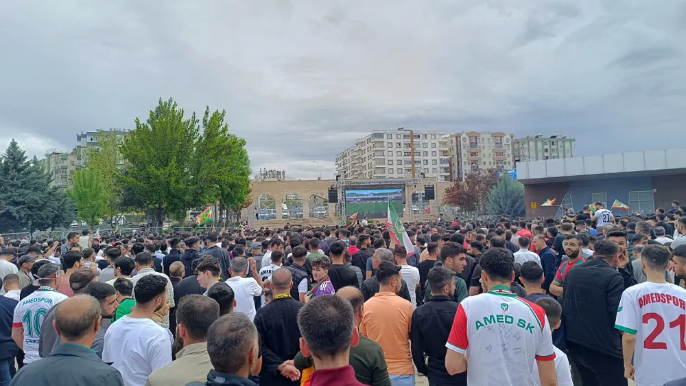 Binlerce kişi Amedspor maçı için parklara akın etti