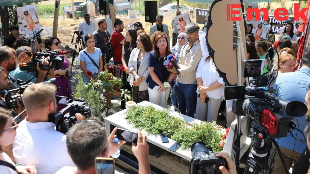 Eşbaşkan Bucak Narin Güran anmasına katıldı 